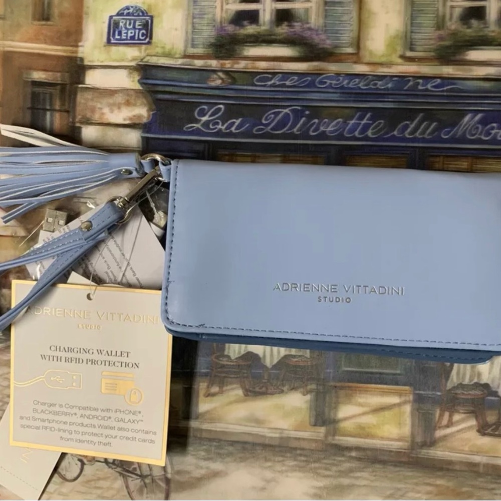 ADRIENNE VITTADINU STUDIO charging wallet with rfid protection w power bank